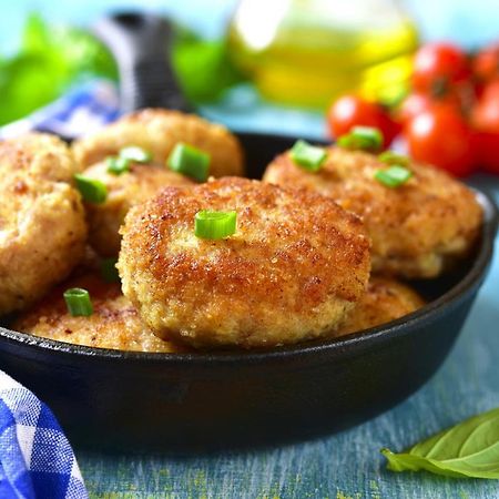 Oyo 69836 아폰존 리조트 앤 레스토랑 Shaugaon 외부 사진